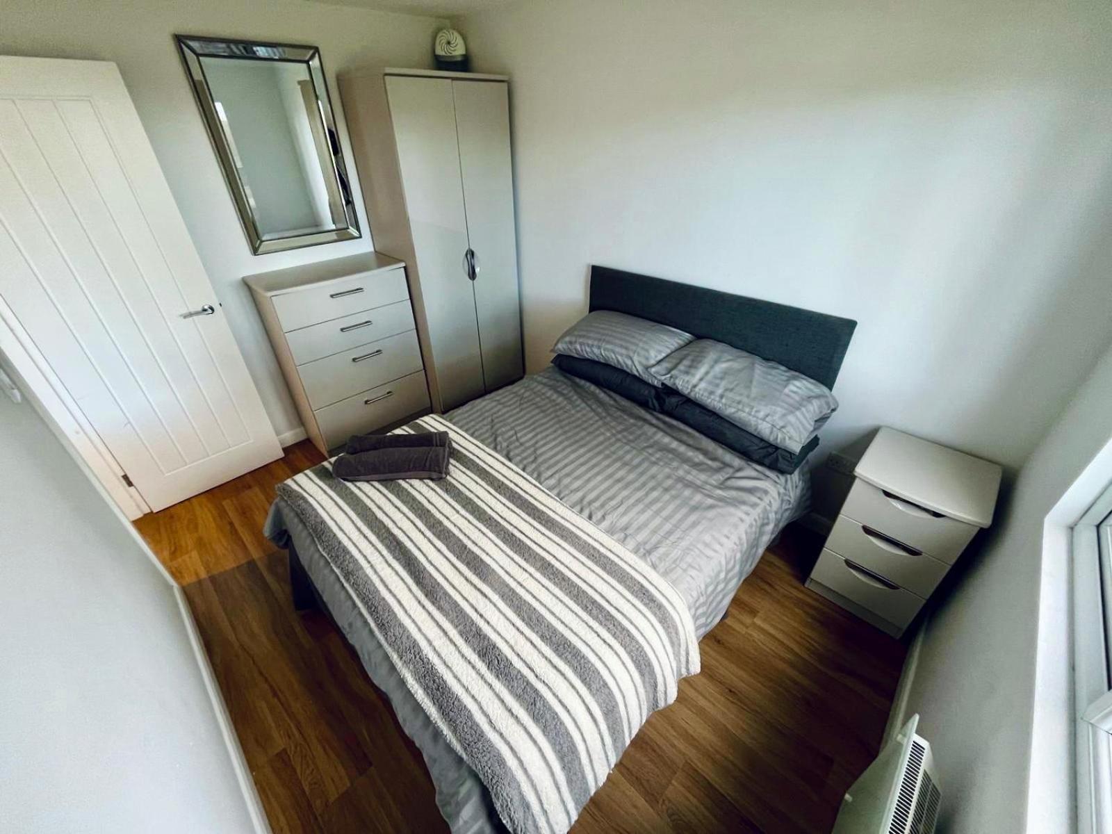 Cozy Snowdonia Chalet 卡纳芬 外观 照片